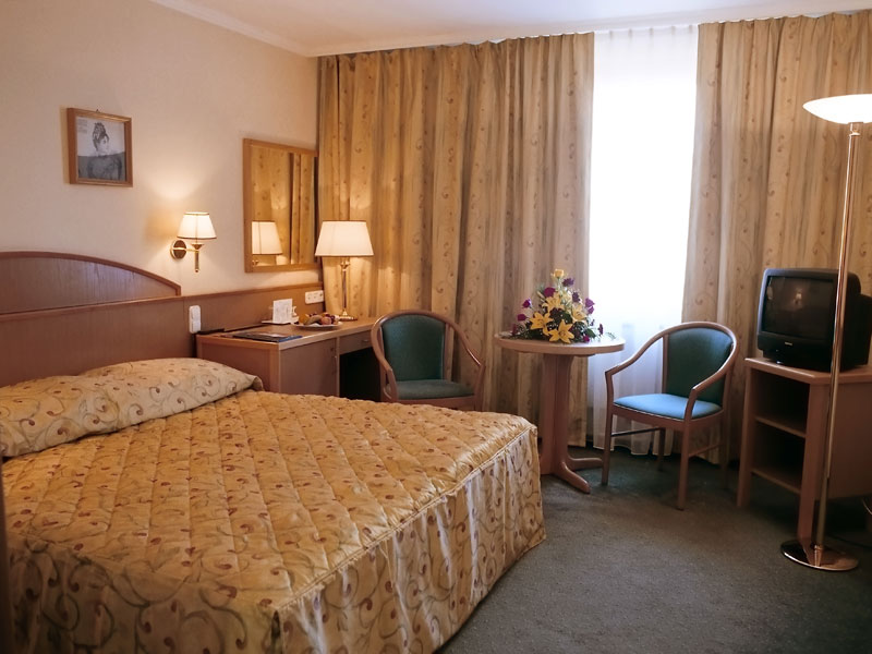 3*Hotel Erzsebet - Венгрия Отели