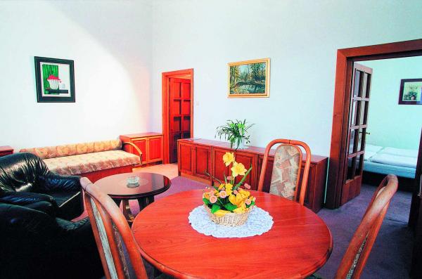 4*Smetana-Vysehrad - Чехия Отели