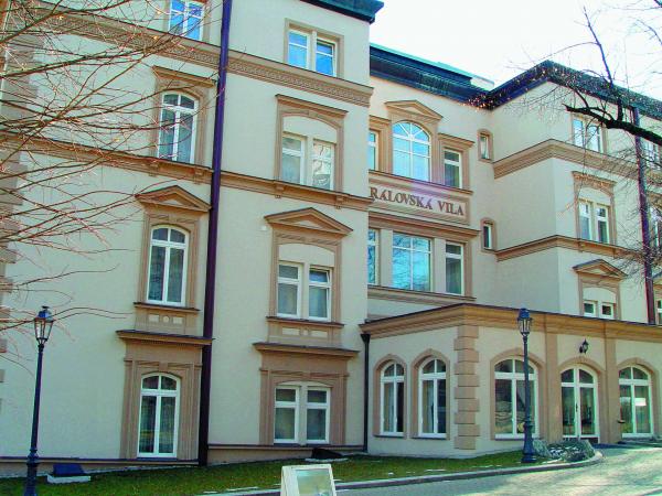 4*Kralovska Villa - Чехия Отели