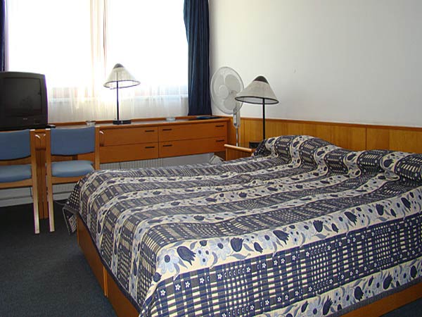 4*Hotel Club Tihany - Венгрия Отели