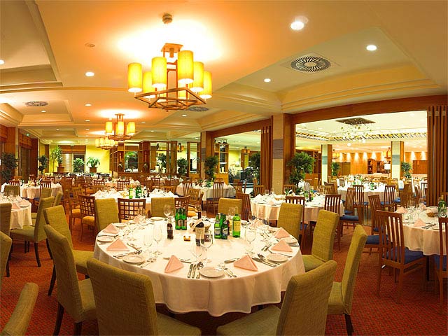 4*Azur - Венгрия Отели