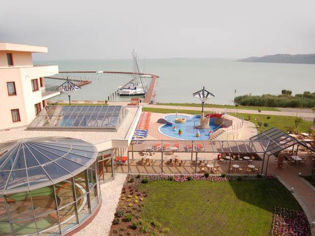 4*Flamingo - Венгрия Отели