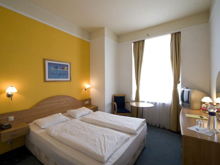 4*Golden Park - Венгрия Отели