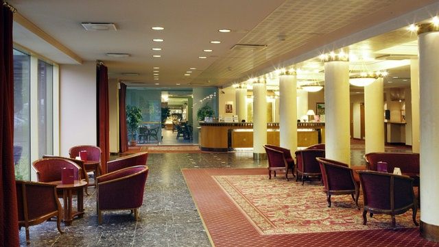 4*Meriton Grand Hotel - Эстония Отели