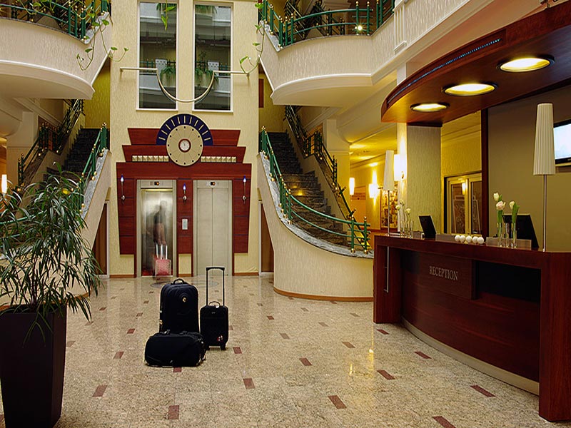 4*Palace Hotel Heviz - Венгрия Отели