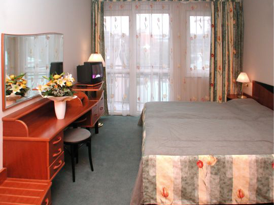 4*Europa Fit - Венгрия Отели