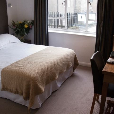 4*Commodore Hotel - Великобритания Отели
