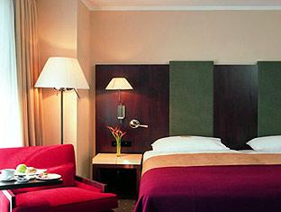 4*NH Budapest Hotel - Венгрия Отели